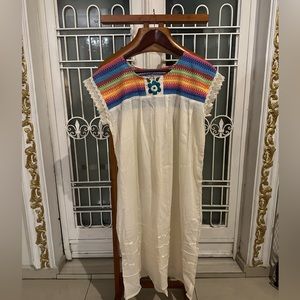 Artesanal dress hand made